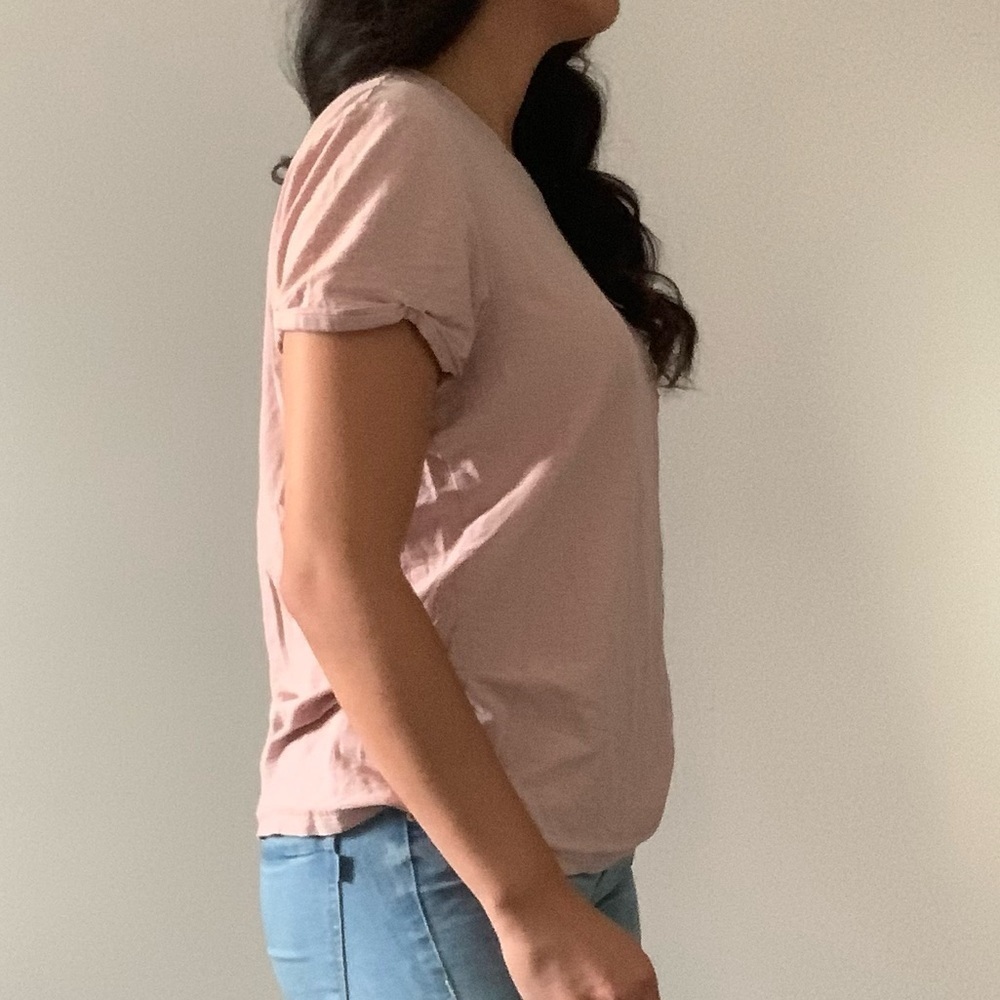 Divided  woman’s pink tshirt size medium - Picture 4 of 10